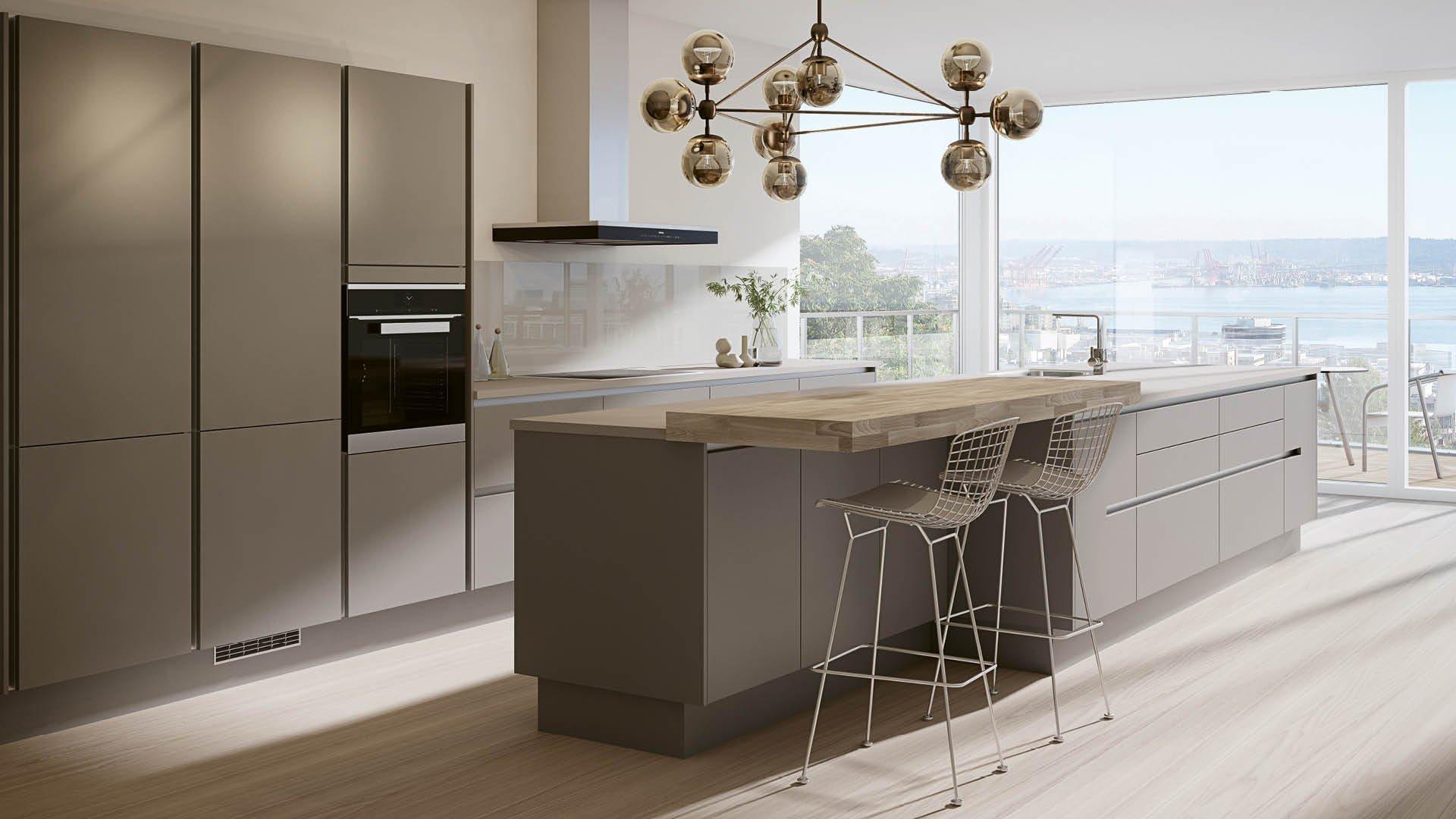 Greige fronter og benkeplate i tre gir et stilrent uttrykk: Kjøkkenmodell: Line